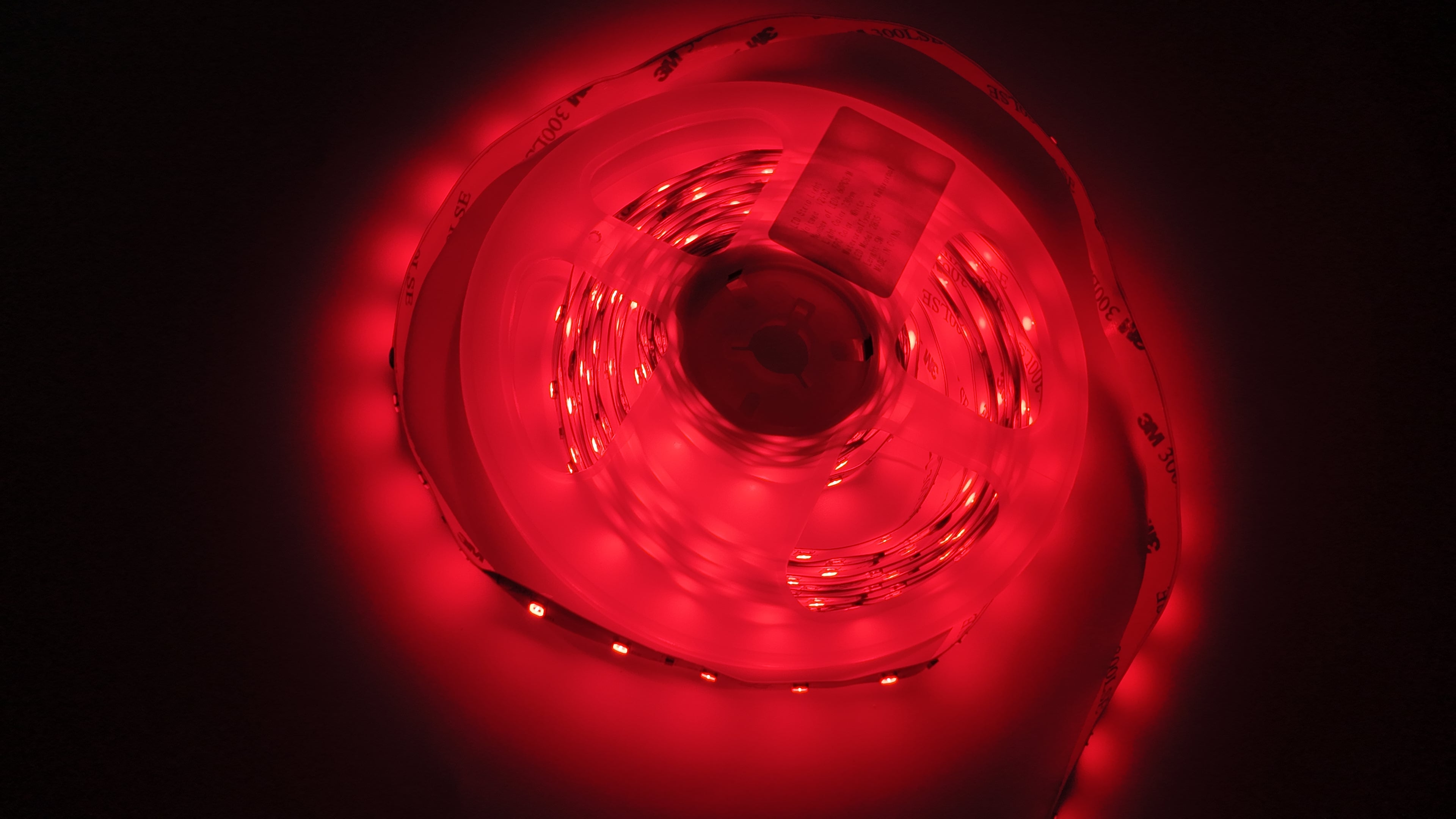 730–735nm SMD2835 DC12V Infrared LED Strip Light – Far Red for Flowering & Photoperiod Control, 60/120/240 LEDs/m, 5 Meters, IP00/IP65