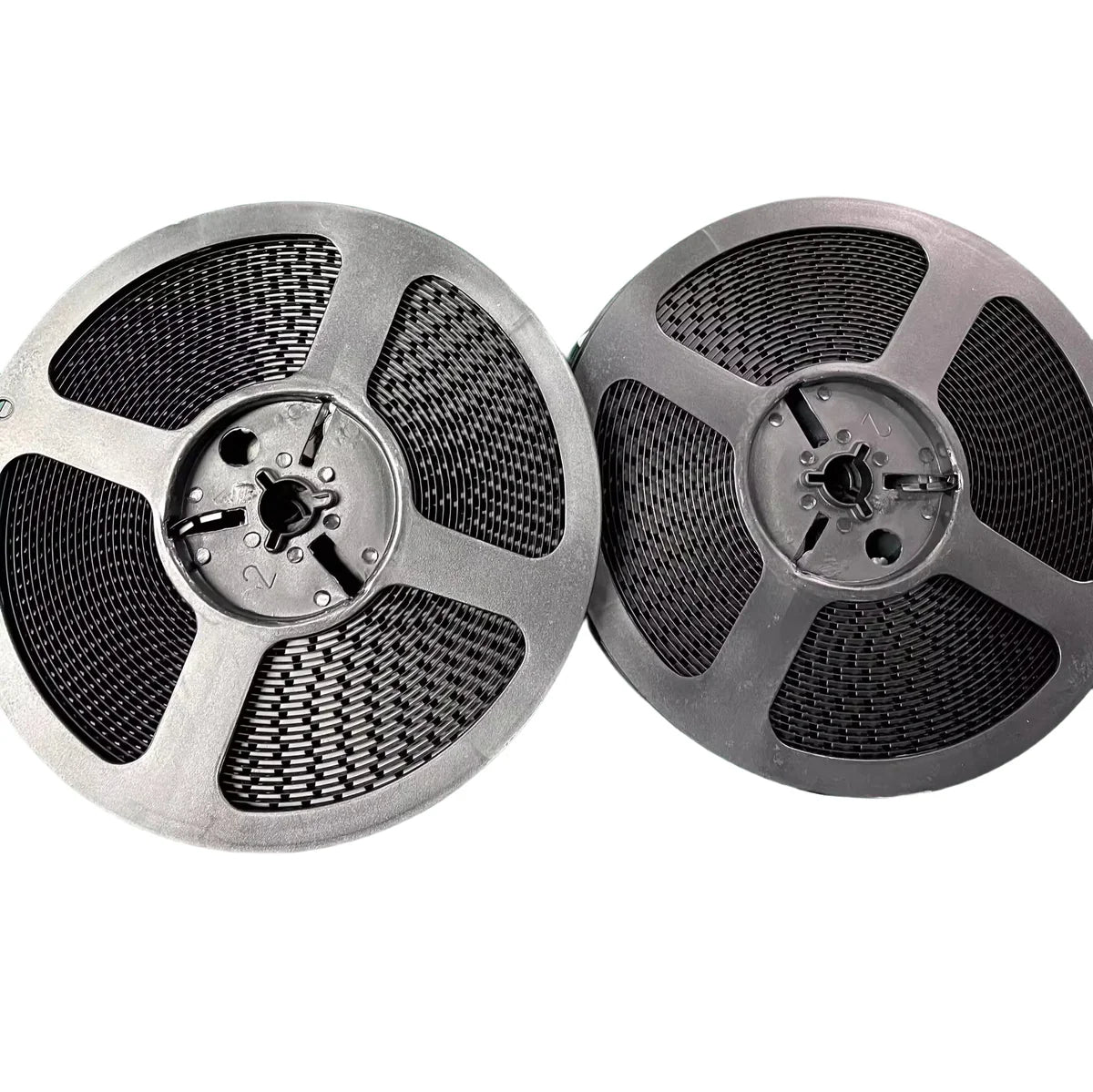 810nm Infrared LED Emitters – Near-IR LED Chips for Medical & Bio-Optical Devices | Pack of 1000 / 4000 | 0.2W | Gold Wire | SMD2835 / SMD5050